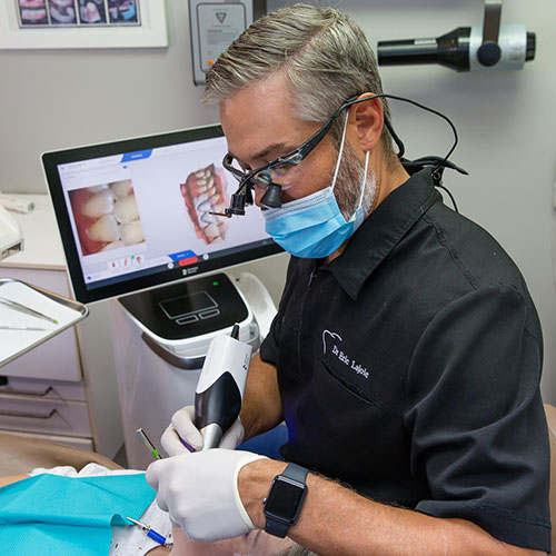 Dentiste a Laval - Clinique dentaire Eric Lajoie a Vimont Laval - Impression de précision